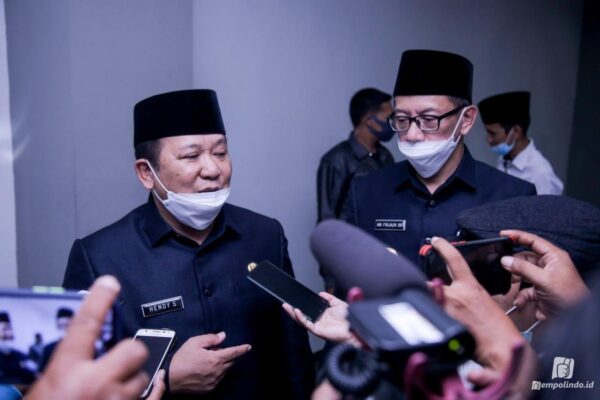 LKPJ Mantan Bupati Jember dr Faida MMR dibacakan Bupati Jember Hendy Siswanto LKPJ Bupati Jember