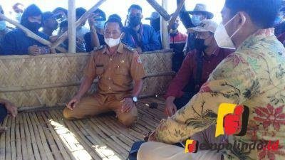 Warga desa kepanjen