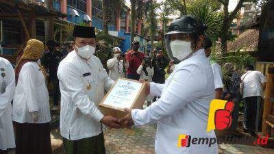 Kunjungi Rumah Sakit Rujukan, Bupati Hendy Motivasi Nakes