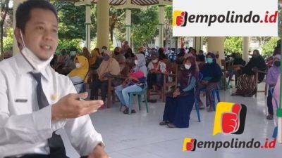 Warga Desa Semboro