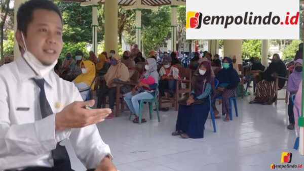 Warga Desa Semboro