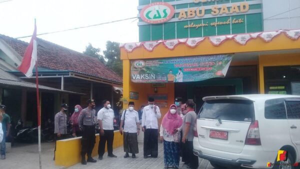 dr Lilik : Klinik Abu Sa'ad Pungut Biaya Tapi.... ? dr Lilik : Klinik Abu Sa'ad Pungut Biaya Tapi.... ?