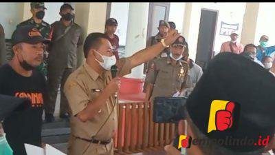 Warga Desa Bangsalsari