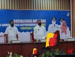 Dispendukcapil Kabupaten Jember menggelar sosialisasi Sistem Informasi Administrasi Kependudukan