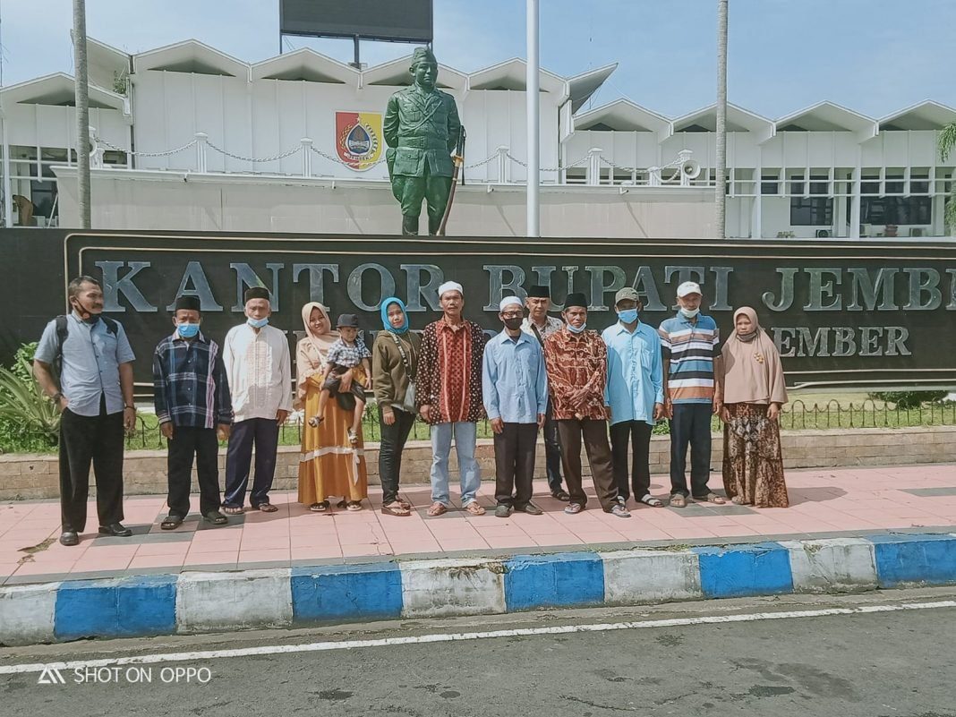 Warga Desa Pondokdalem