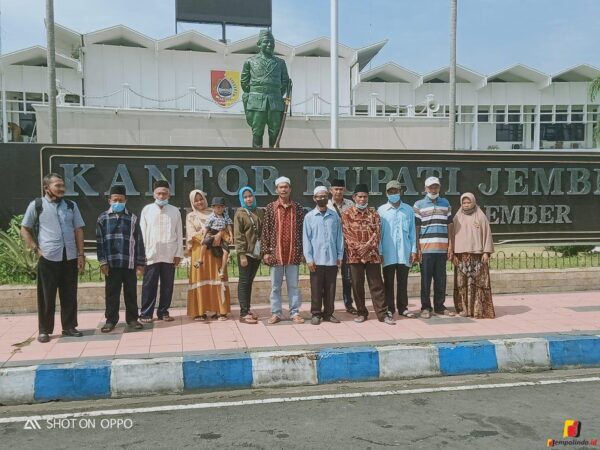 Warga Desa Pondokdalem