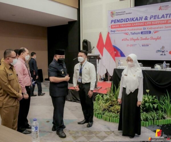 Tingkatkan Mutu Perawat