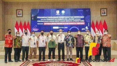 Kesepakatan Bersama Pemkab Jember dan Perhutani Ditandatangani 