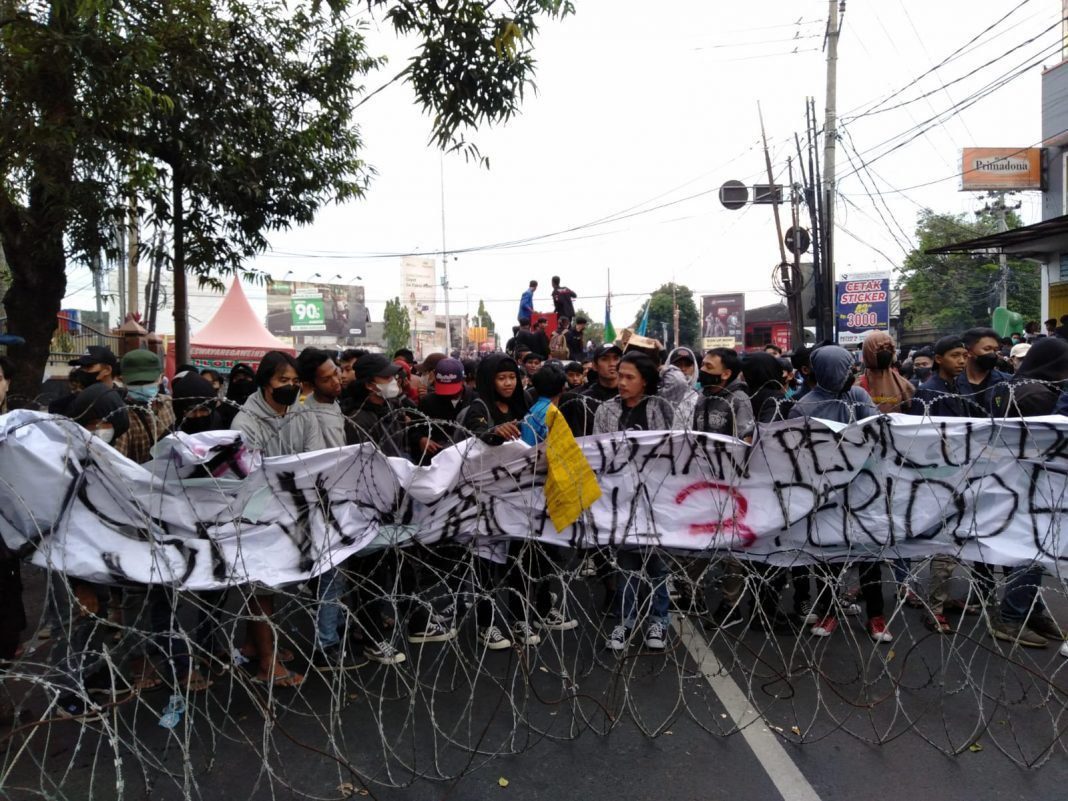 Mahasiswa Jember Mahasiswa Jember