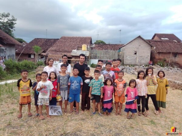 Ruang bermain anak, Fraksi PDI perjuangan