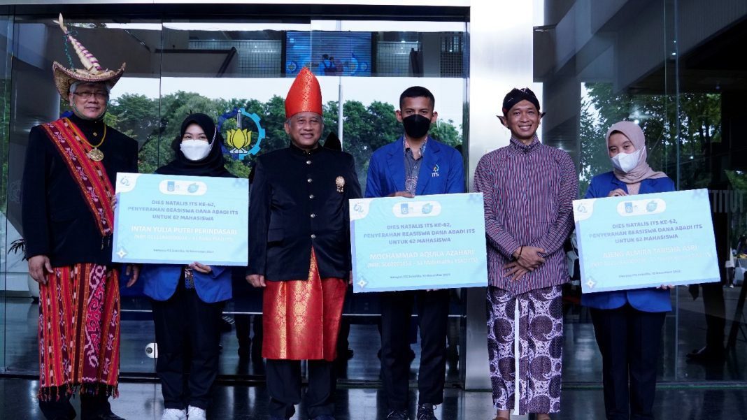 jempolindo, surabaya, ITS, Dies Natalies Ke-62, Beasiswa