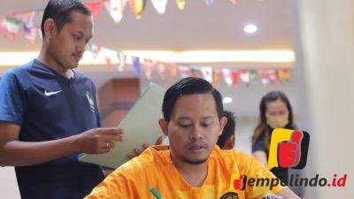 Jempolindo, jember, kantor imigrasi, piala dunia 2022, jersey