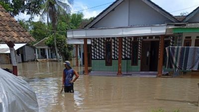 600 Rumah Warga Desa Ngampelrejo Terendam Banjir