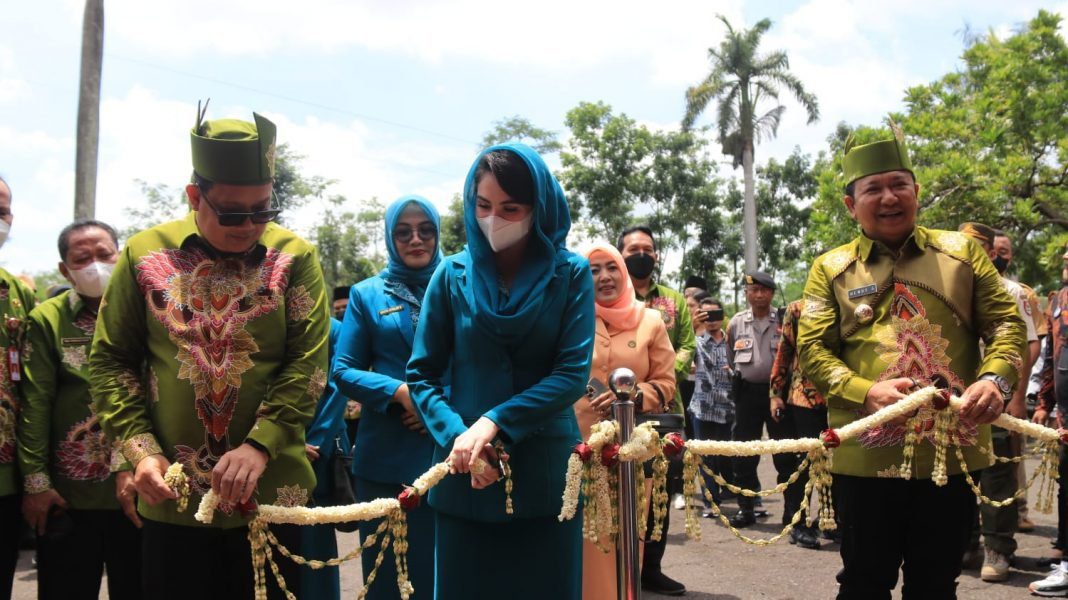 Bulan Bhakti Gotong Royong Masyarakat (BBGRM) Digelar di Jember Jempolindo, jember, BBGRM, Desa Sidomulyo, Silo,