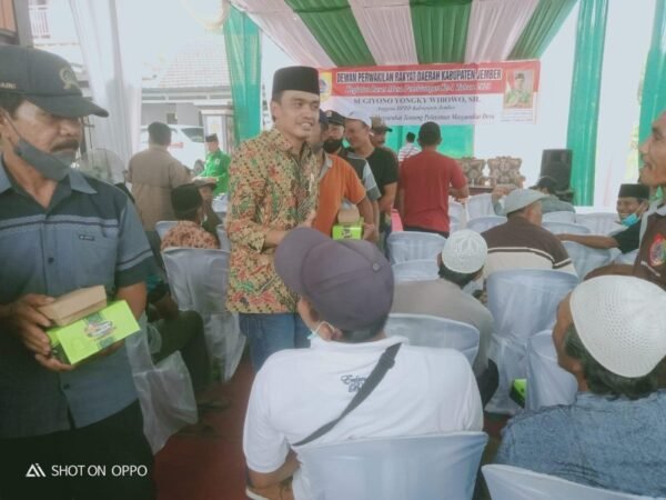 jempolindo, jember, desa nogosari, pemakaman umum, perbaikan jalan