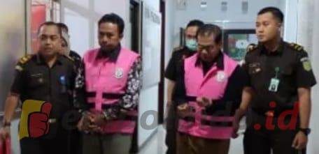 Diduga Korupsi Dana Desa Kades Pocangan Ditahan jempolindo, jember, kades pocangan, dd, korupsi