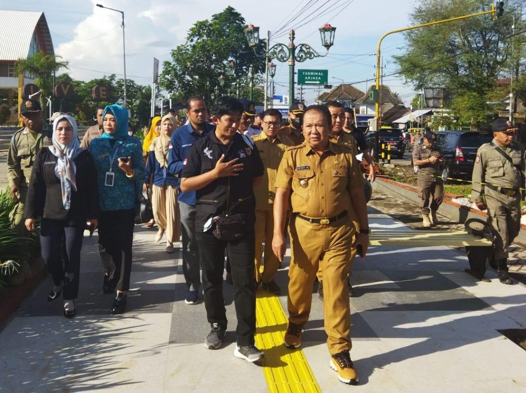 Membuka Jendela Jember Lewat Kampung Kreatif JFC jempolindo, jember, kampung kreatif JFC, Membuka Jendela Jember