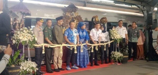Jempolindo, jember, PT KAI, Launching Kereta APi, Jember-Jakarta