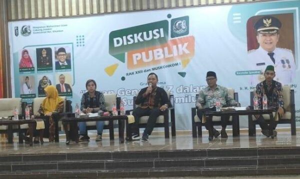 Untuk Kader HMI, Ini Pesan Bupati Jember jempolindo, jember, HMI, Diskusi Publik, Bupati Jember