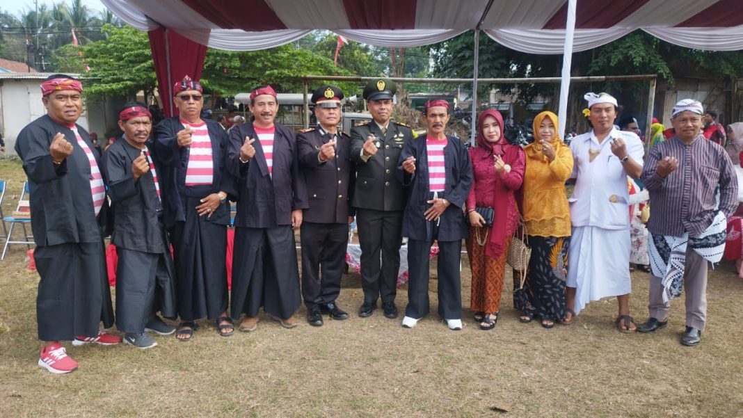 Gunakan Menarik, Upacara Kemerdekaan RI Ke-78 di Pakusari Gunakan Pakaian Adat jempolindo