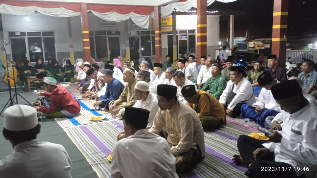 Latihan Memandikan Jenazah 