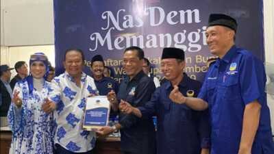 Hendy Mendaftar Bacabup Dedy Mendaftar Bacawabup Lewat Partai Nasdem Jember 