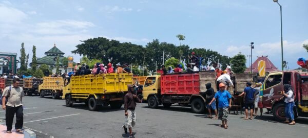 Sopir Truk