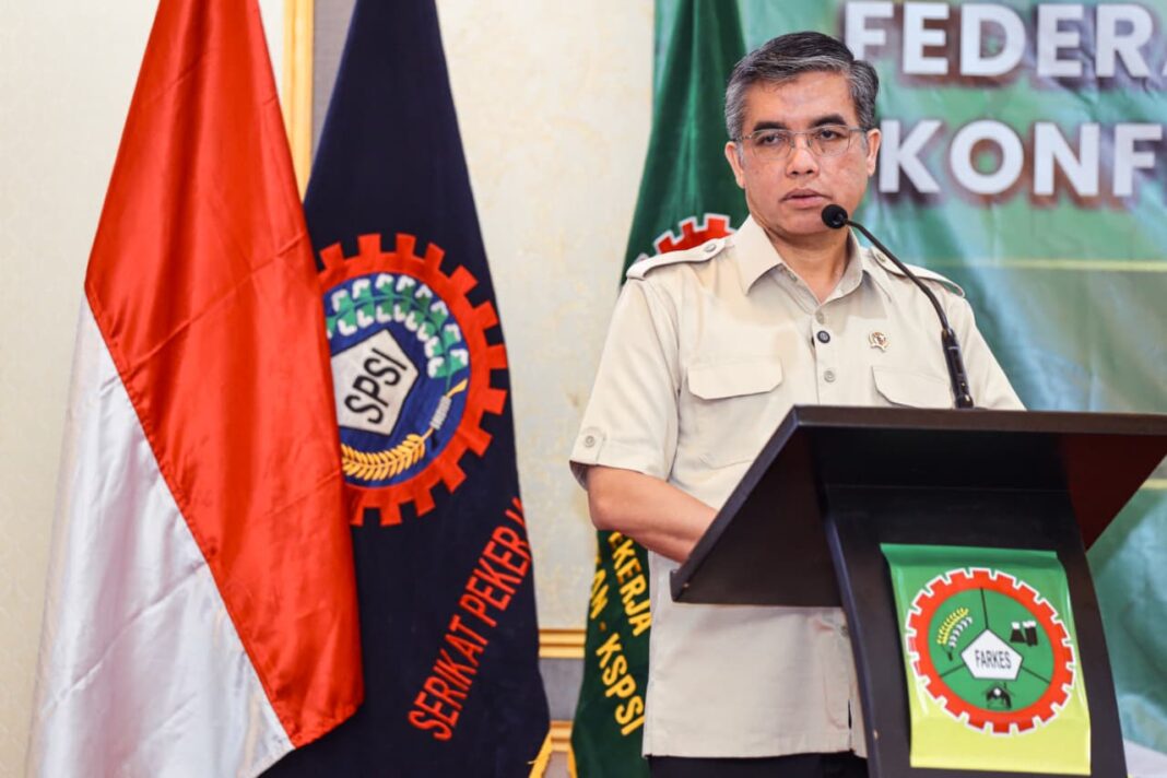 Menaker Hubungan Industrial Harus Naik Kelas agar Pekerja Tak Tertinggal oleh AI - 1
