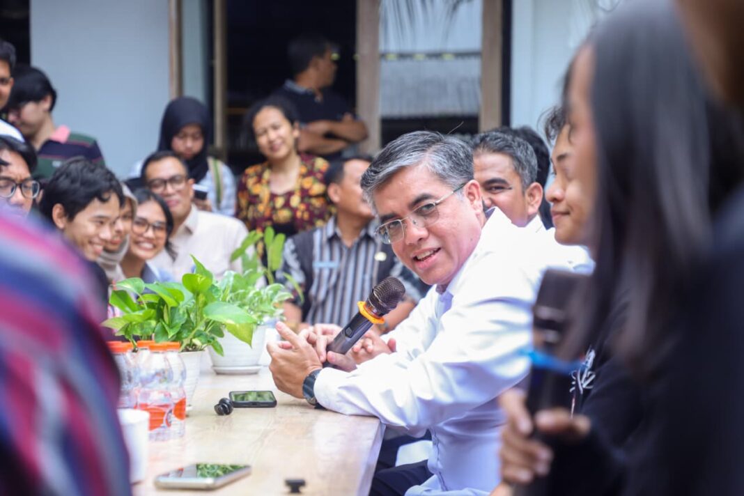 Menaker Sebut Industri Kreatif Bisa Jadi Laboratorium Program Magang Nasional - 5